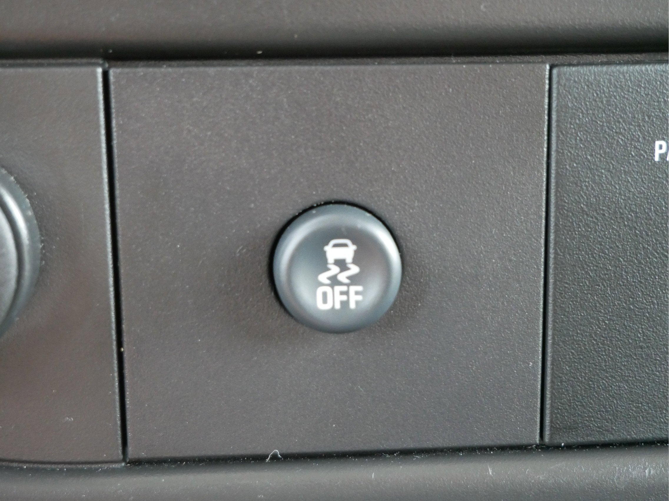 2024 Chevrolet Express Passenger 3500 1LT