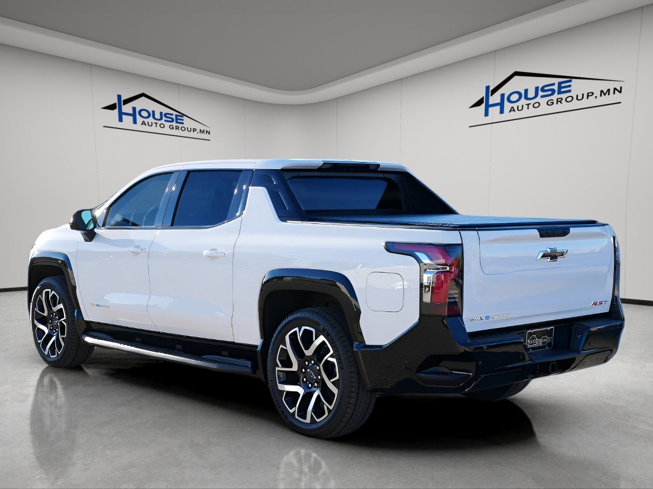 2024 Chevrolet Silverado EV RST