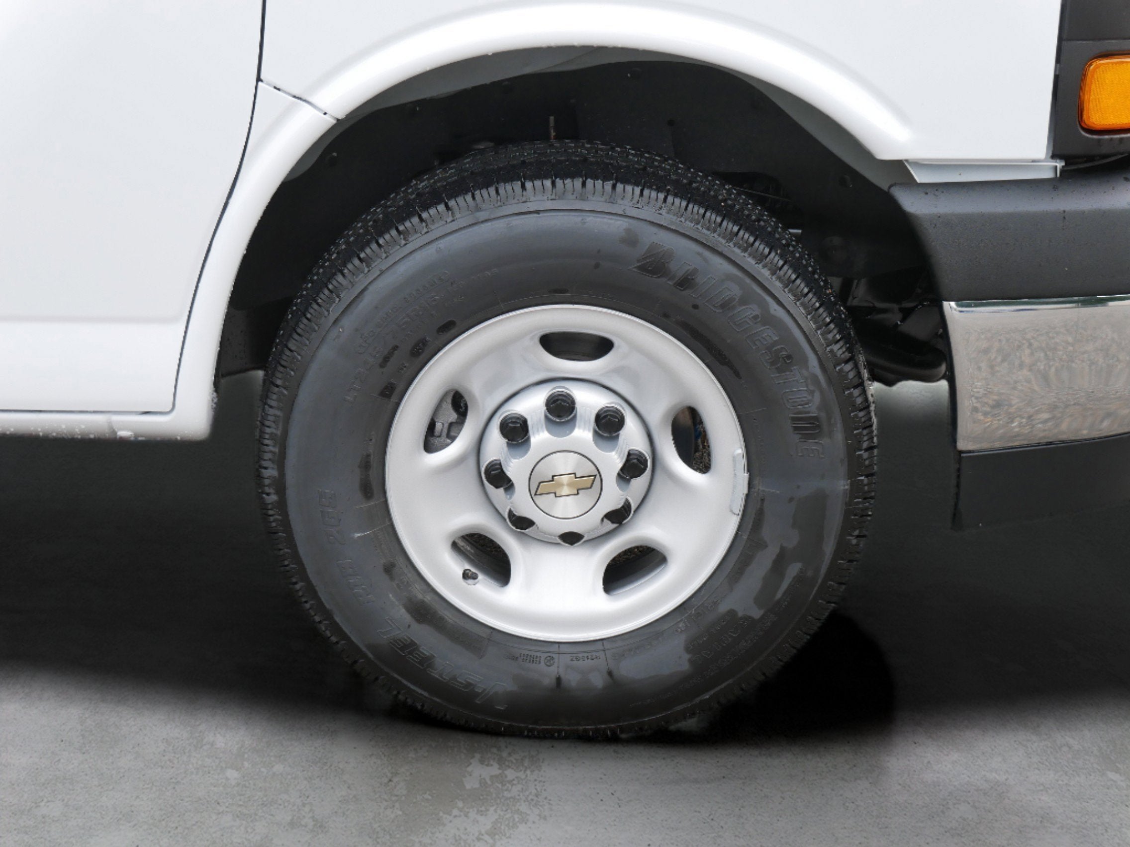 2025 Chevrolet Express Cargo 2500 Base