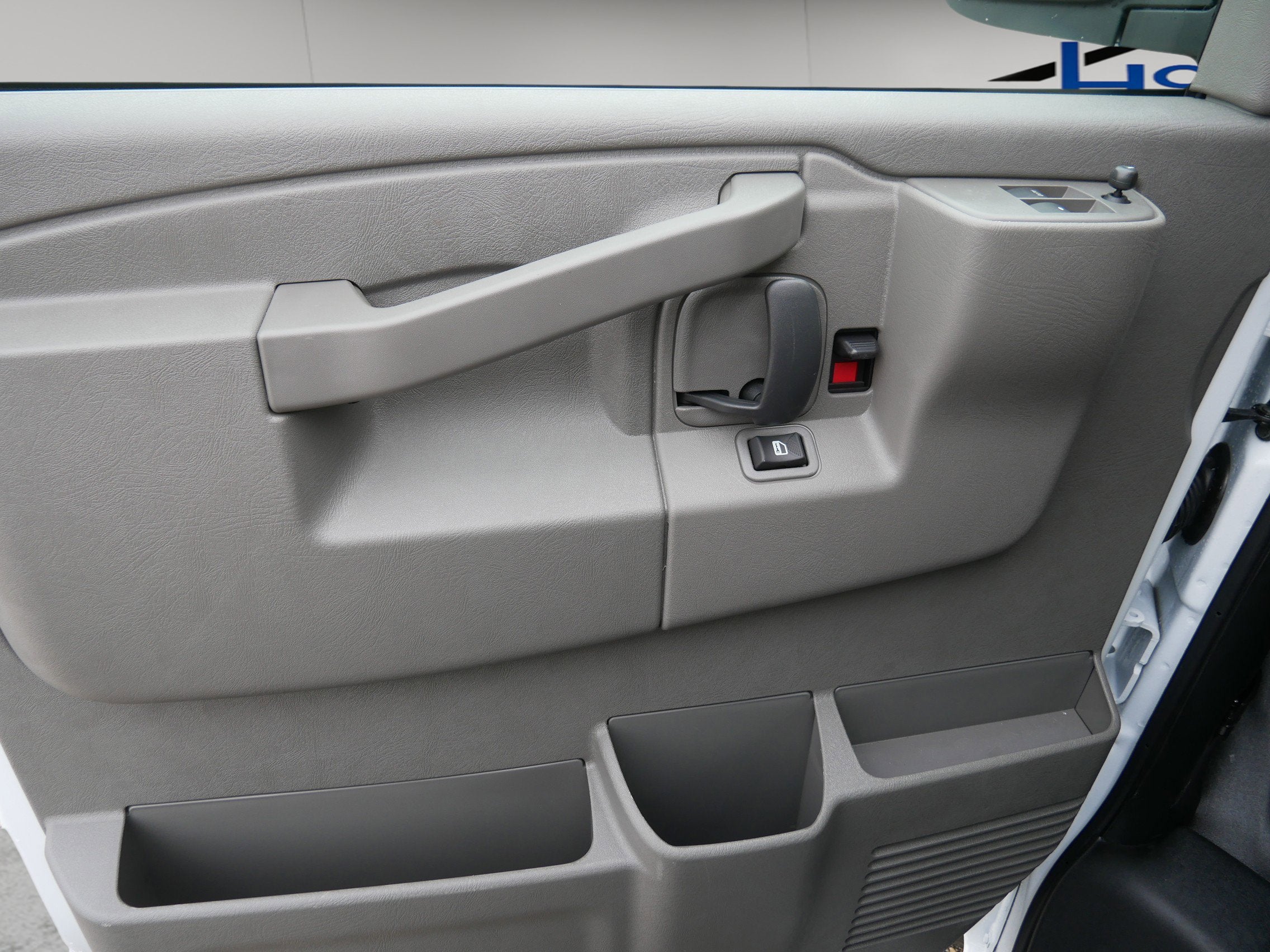 2025 Chevrolet Express Cargo 2500 Base