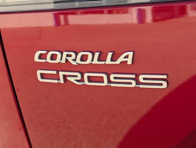 2024 Toyota Corolla Cross XLE