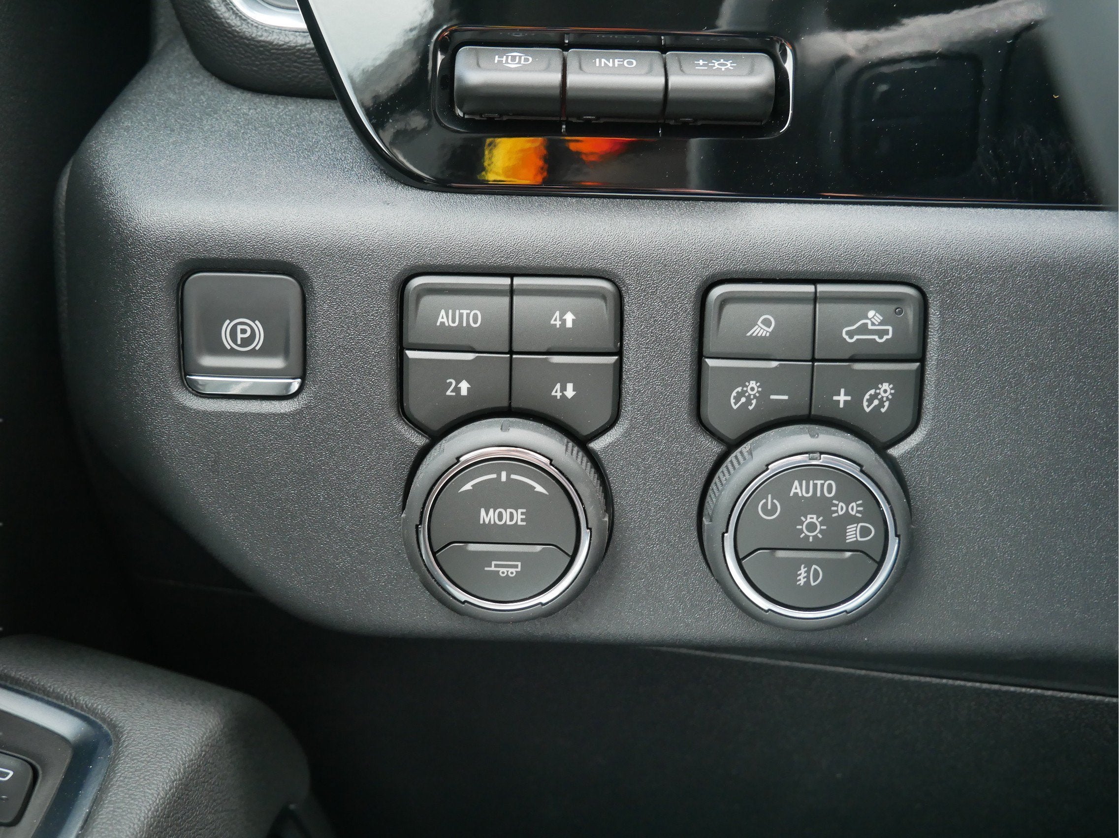 2026 Chevrolet Silverado 3500 HD Crew Cab Standard Box 4-Wheel Drive LTZ