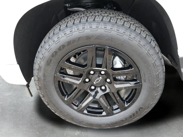 2026 Chevrolet Silverado 1500 Crew Cab Short Box 4-Wheel Drive Custom