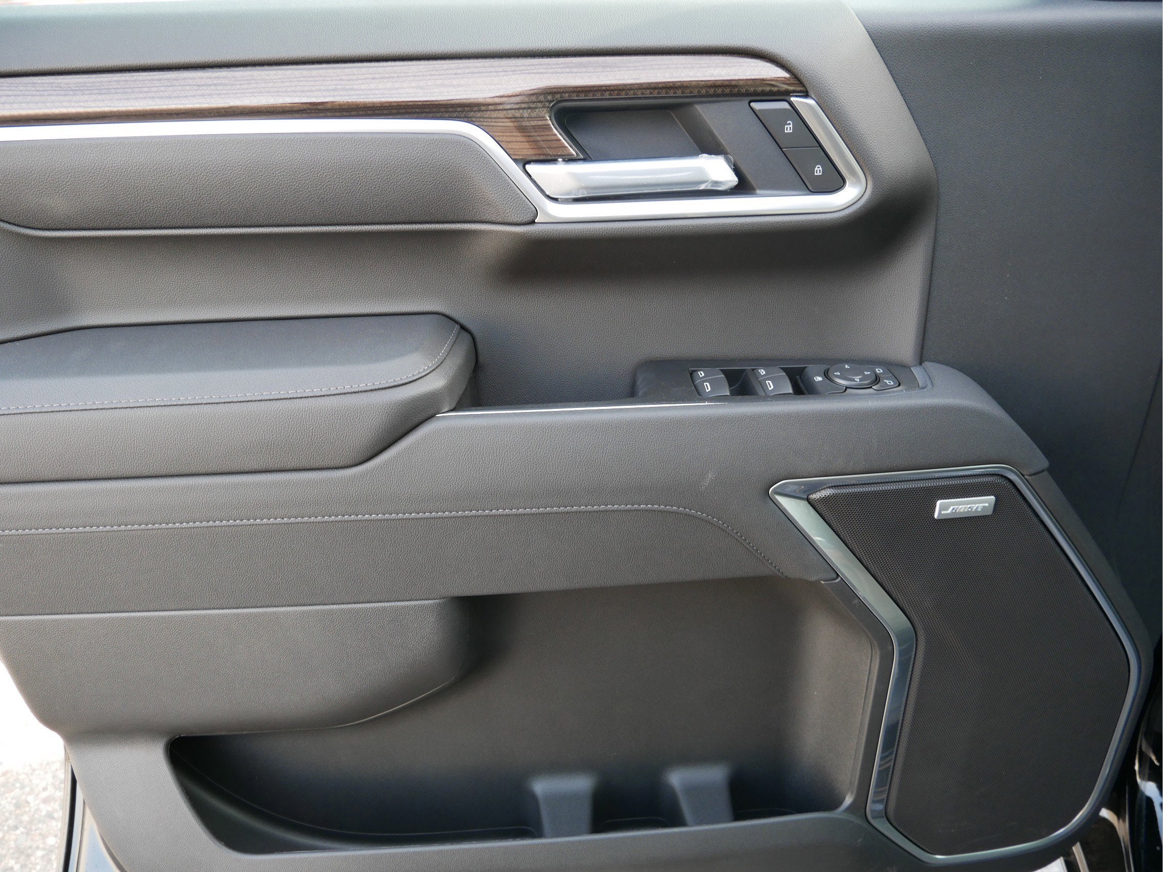 2026 Chevrolet Silverado 1500 Crew Cab Short Box 4-Wheel Drive RST