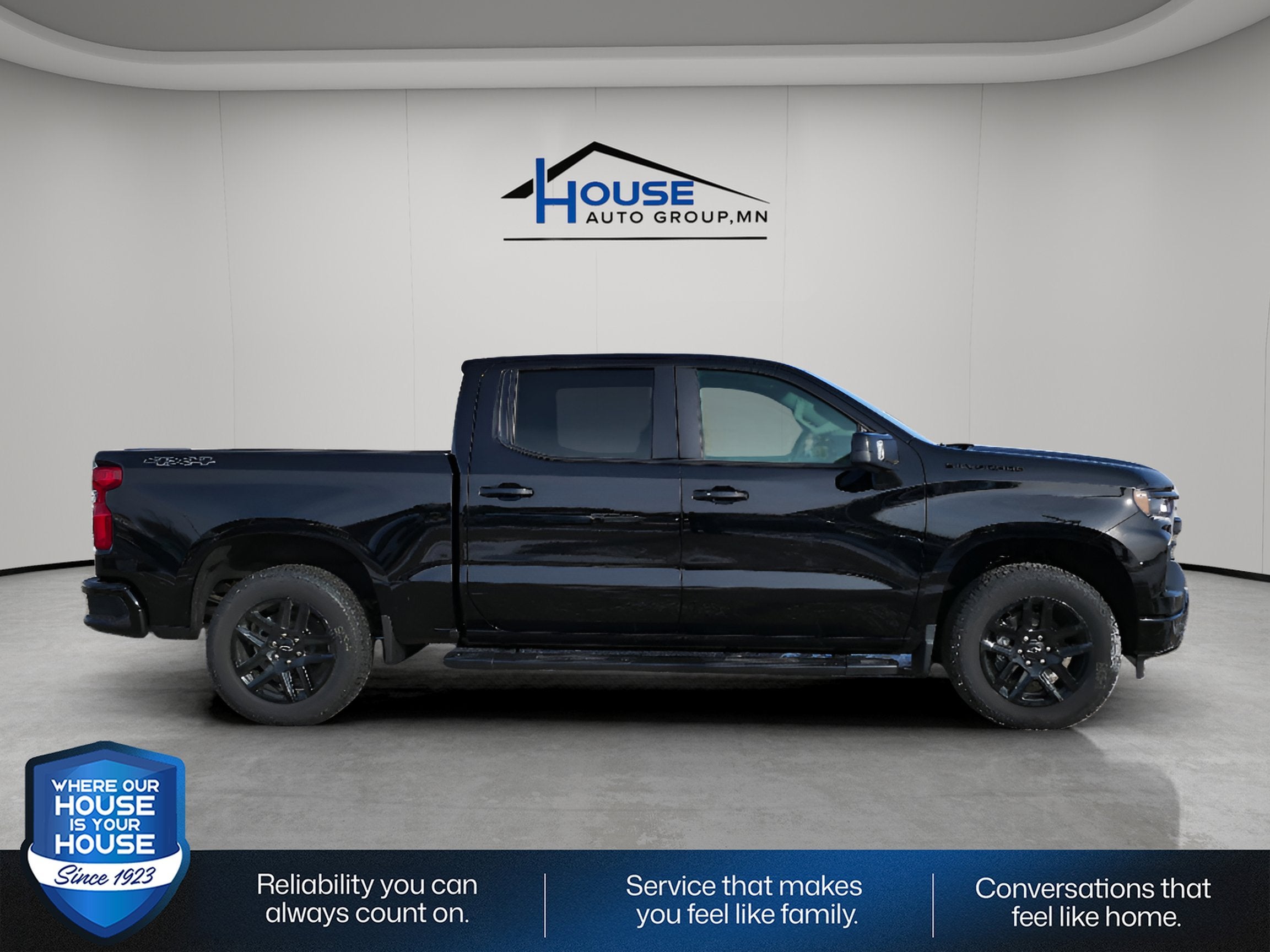 2026 Chevrolet Silverado 1500 Crew Cab Short Box 4-Wheel Drive RST