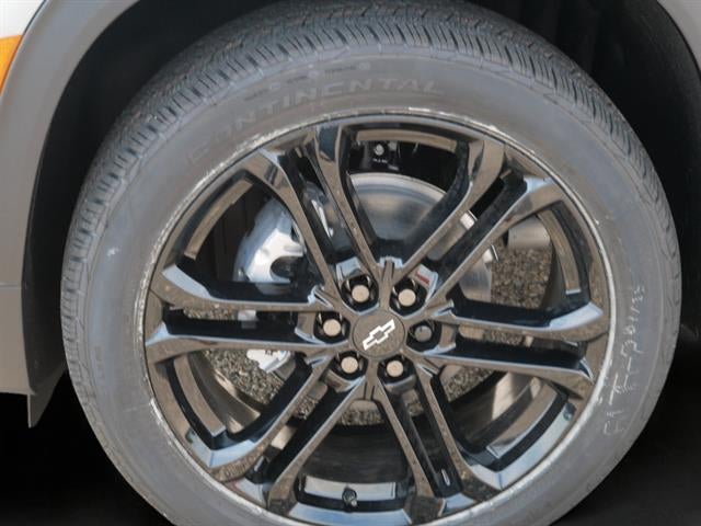 2027 Chevrolet Traverse LT w/2LT