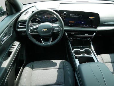 2027 Chevrolet Traverse LT w/2LT