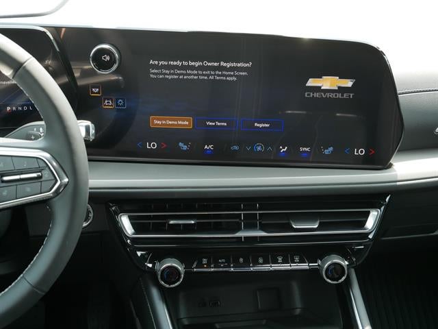 2027 Chevrolet Traverse LT w/2LT