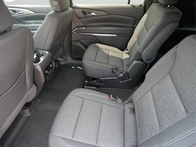 2027 Chevrolet Traverse LT w/2LT