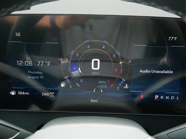 2027 Chevrolet Traverse LT w/2LT