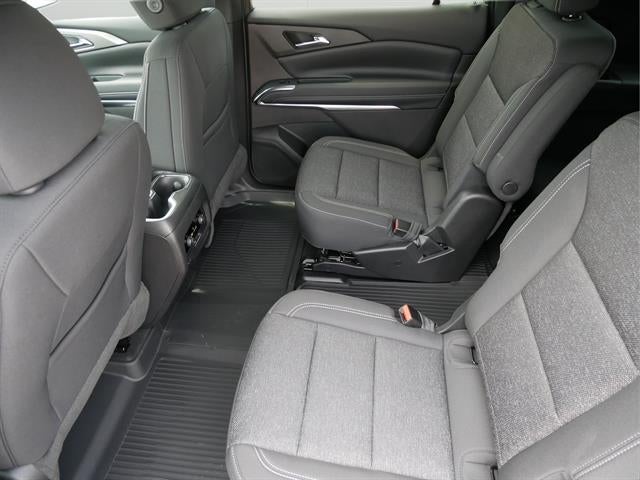 2027 Chevrolet Traverse LT w/2LT