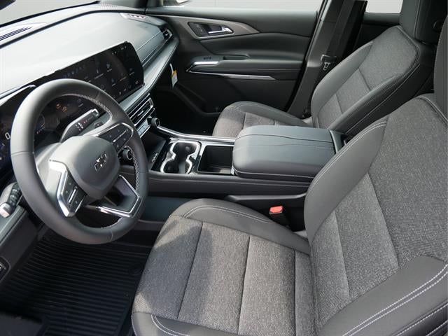 2027 Chevrolet Traverse LT w/2LT