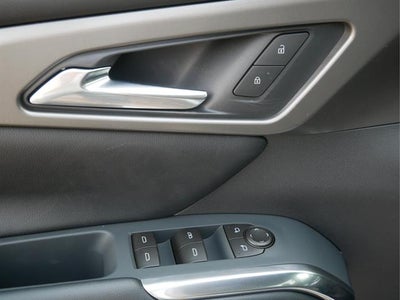 2027 Chevrolet Traverse LT w/2LT