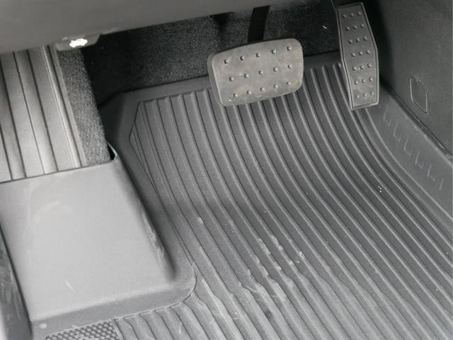2026 Chevrolet Traverse Base