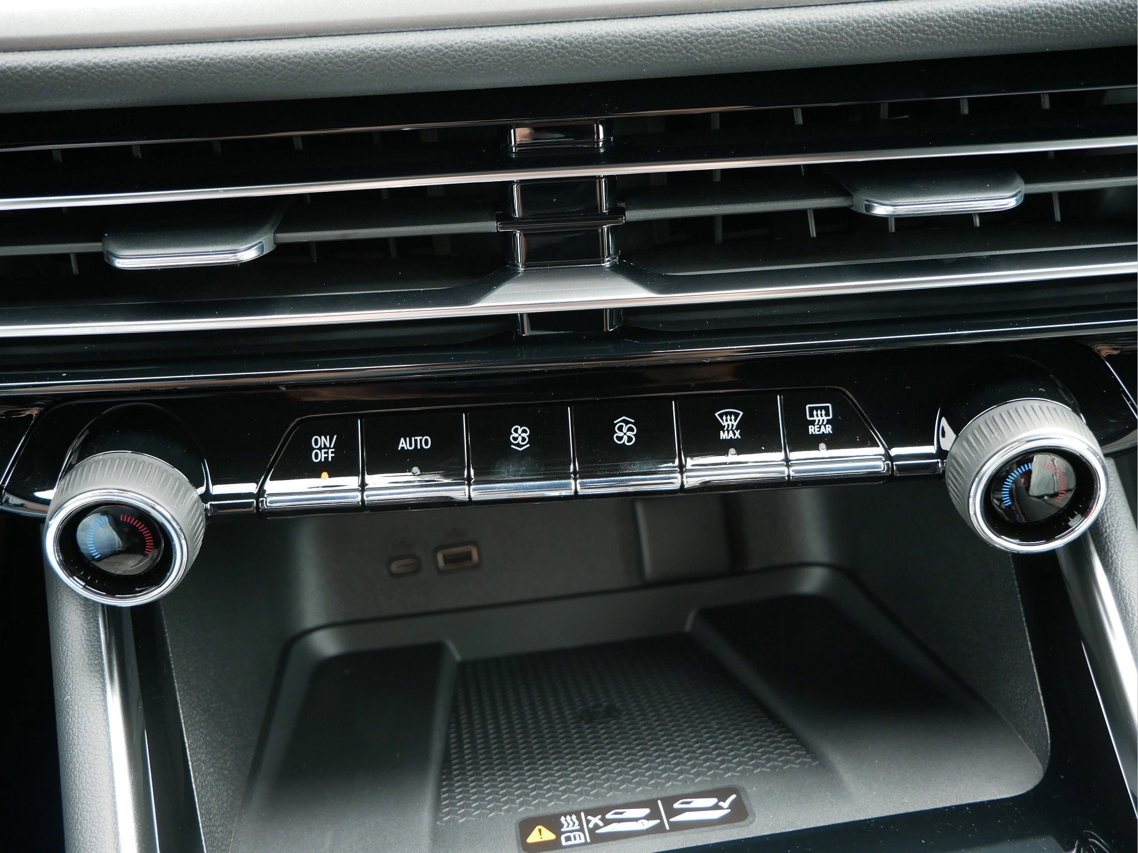 2026 Chevrolet Traverse LT w/2LT