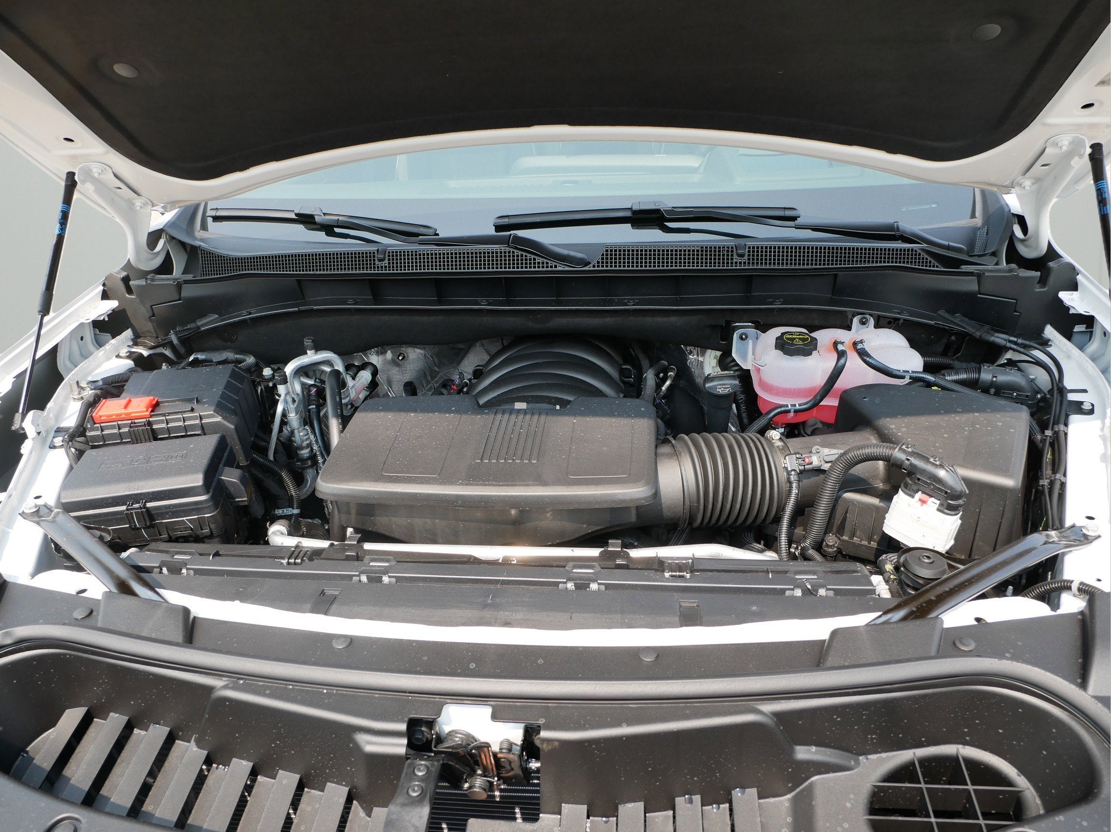 2025 Chevrolet Suburban 4WD Premier