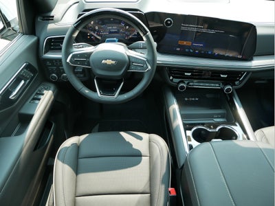 2025 Chevrolet Suburban 4WD Premier