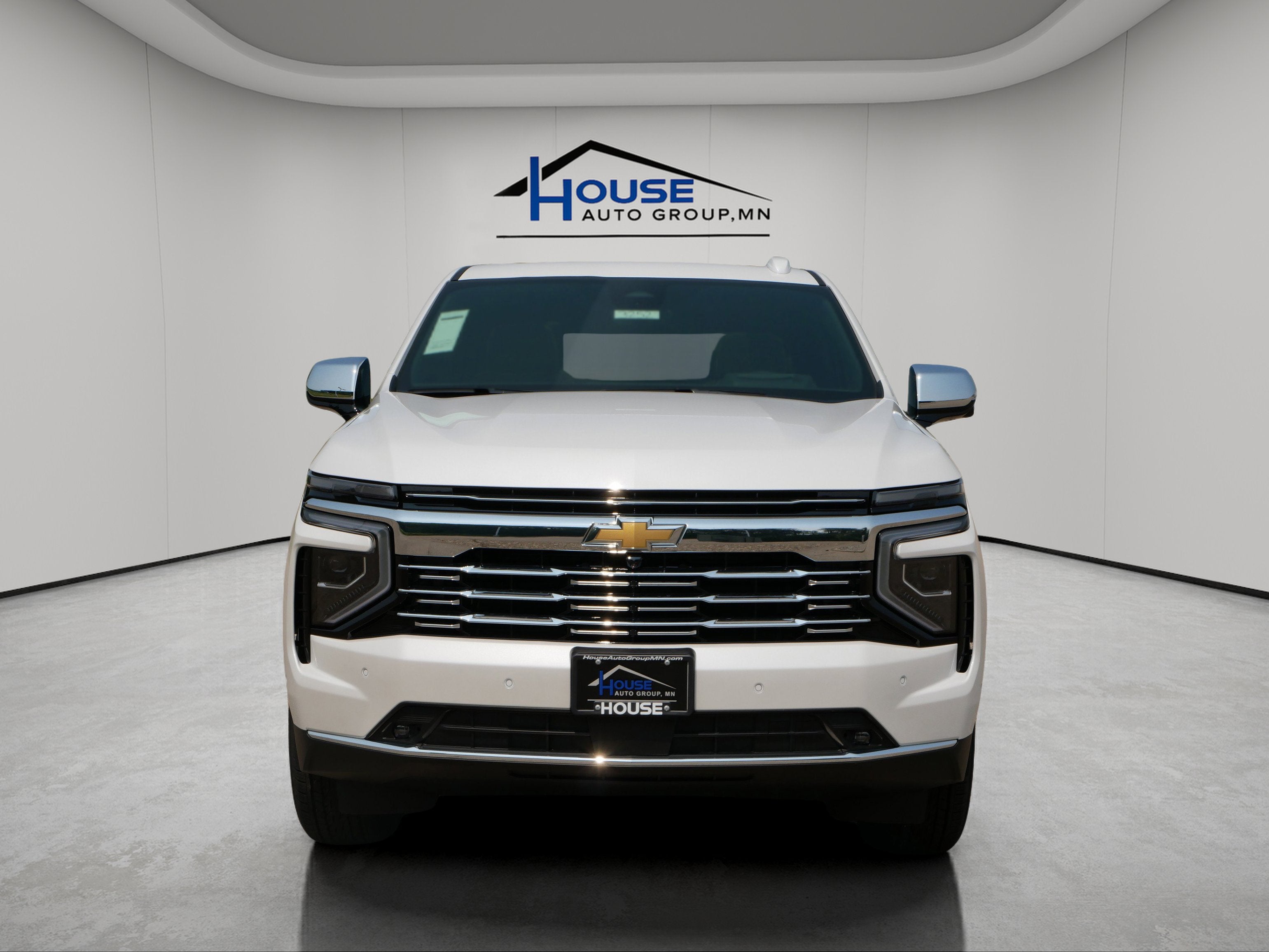 2025 Chevrolet Suburban 4WD Premier