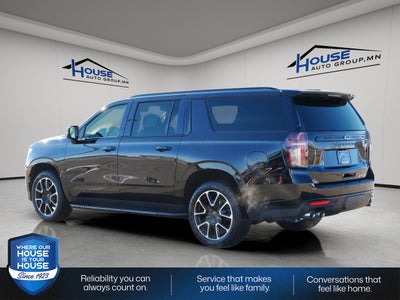 2023 Chevrolet Suburban RST