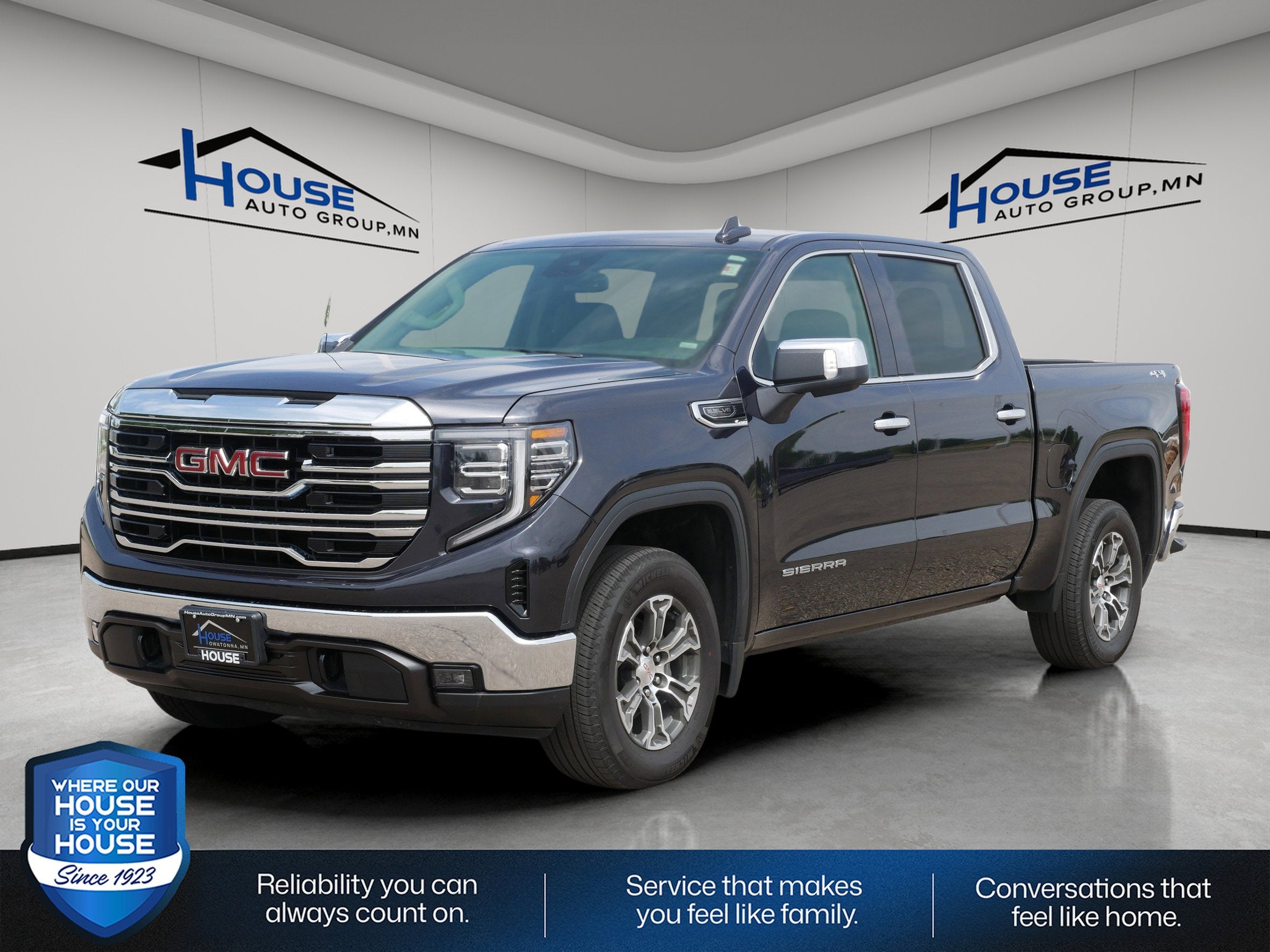 2025 GMC Sierra 1500 SLT