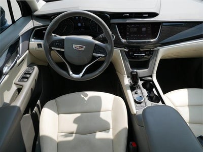 2022 Cadillac XT6 Base