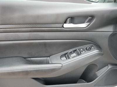 2025 Nissan Altima Base