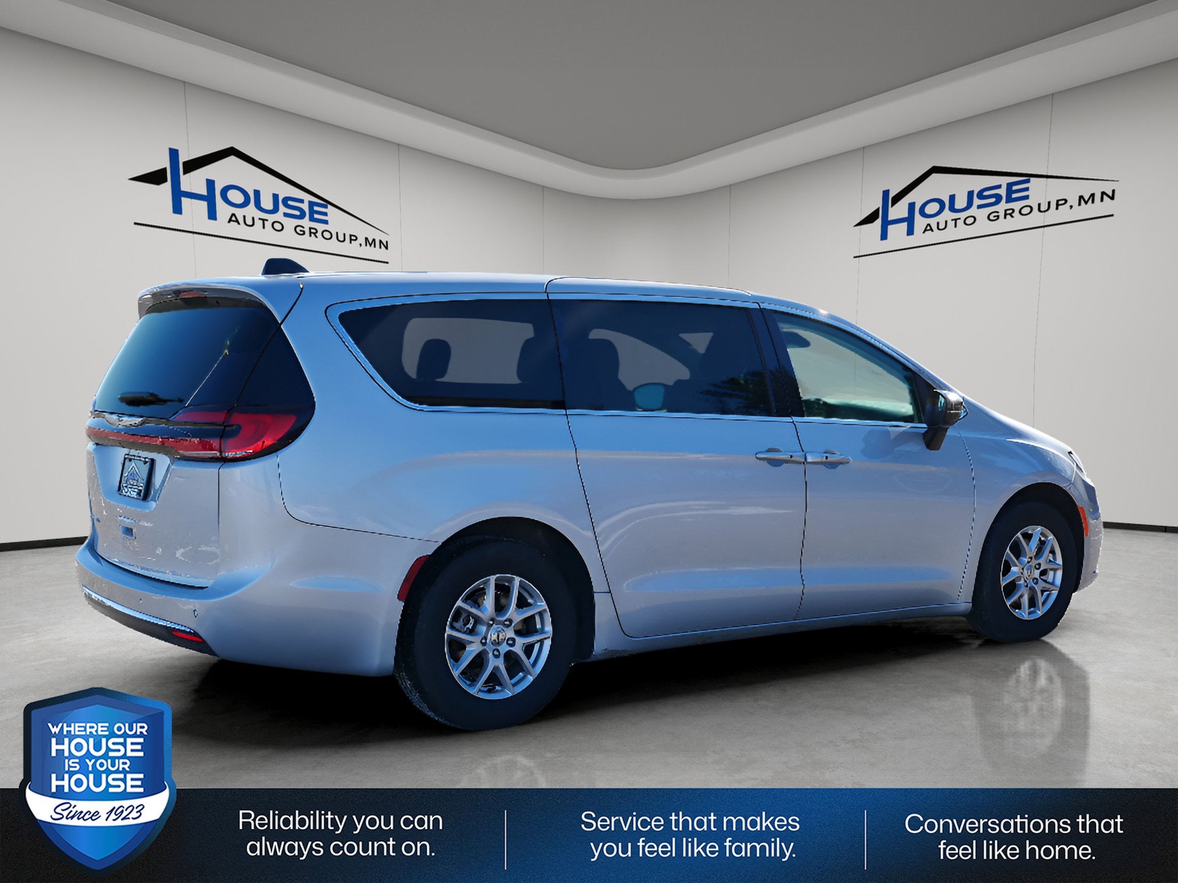 2024 Chrysler Pacifica Touring L