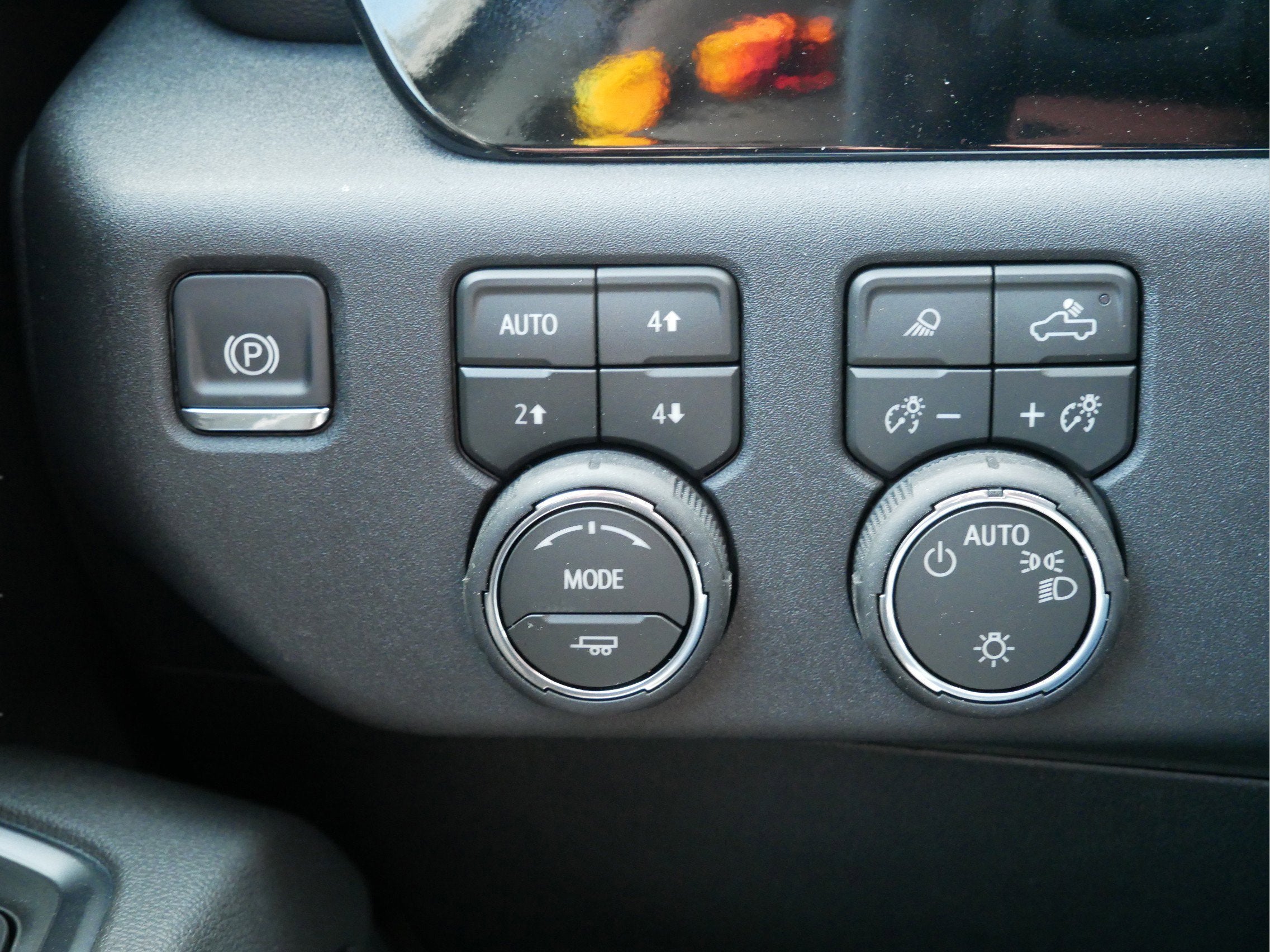 2026 Chevrolet Silverado 1500 Crew Cab Short Box 4-Wheel Drive LT 1LT