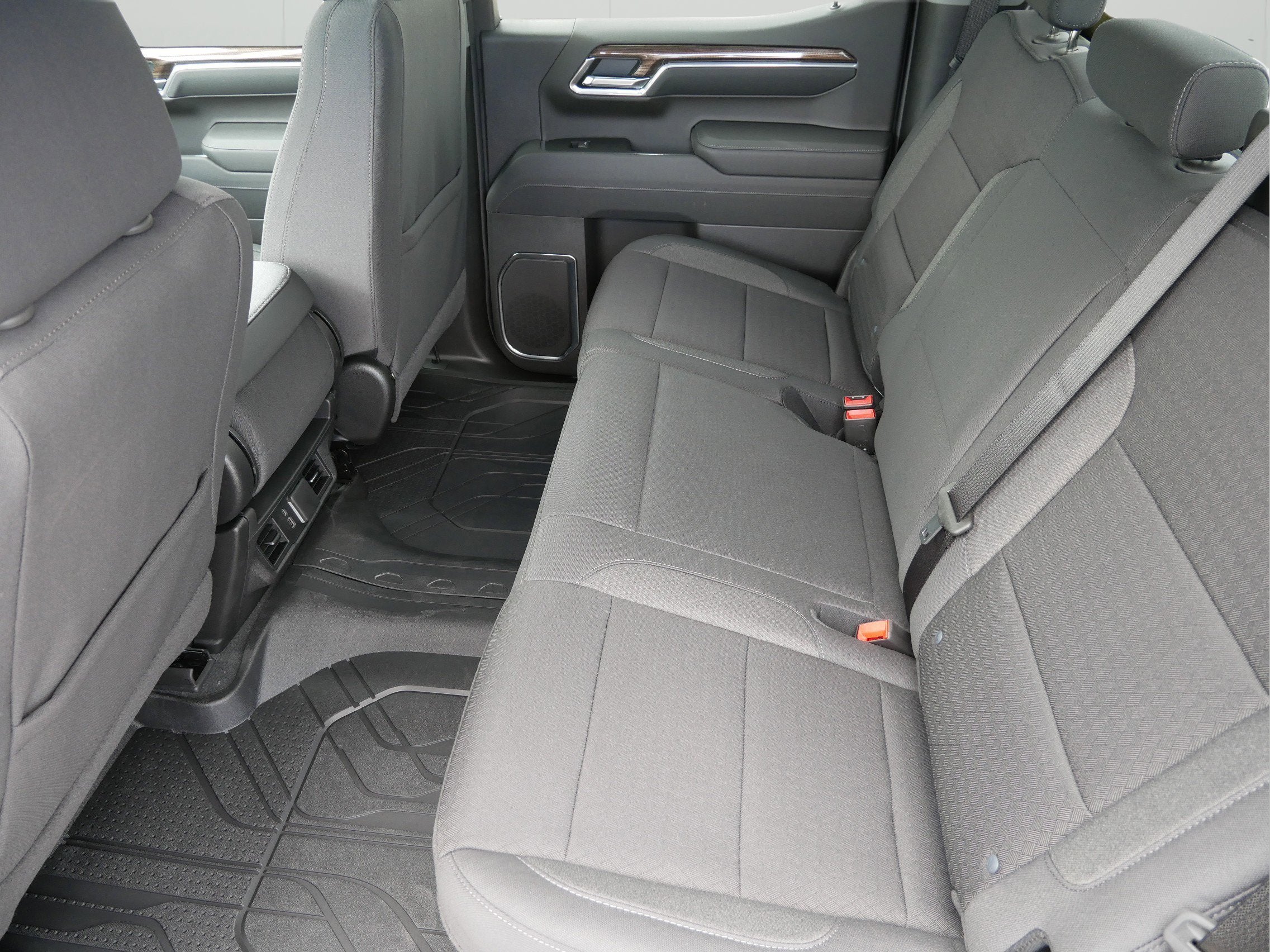 2026 Chevrolet Silverado 1500 Crew Cab Short Box 4-Wheel Drive LT 2FL