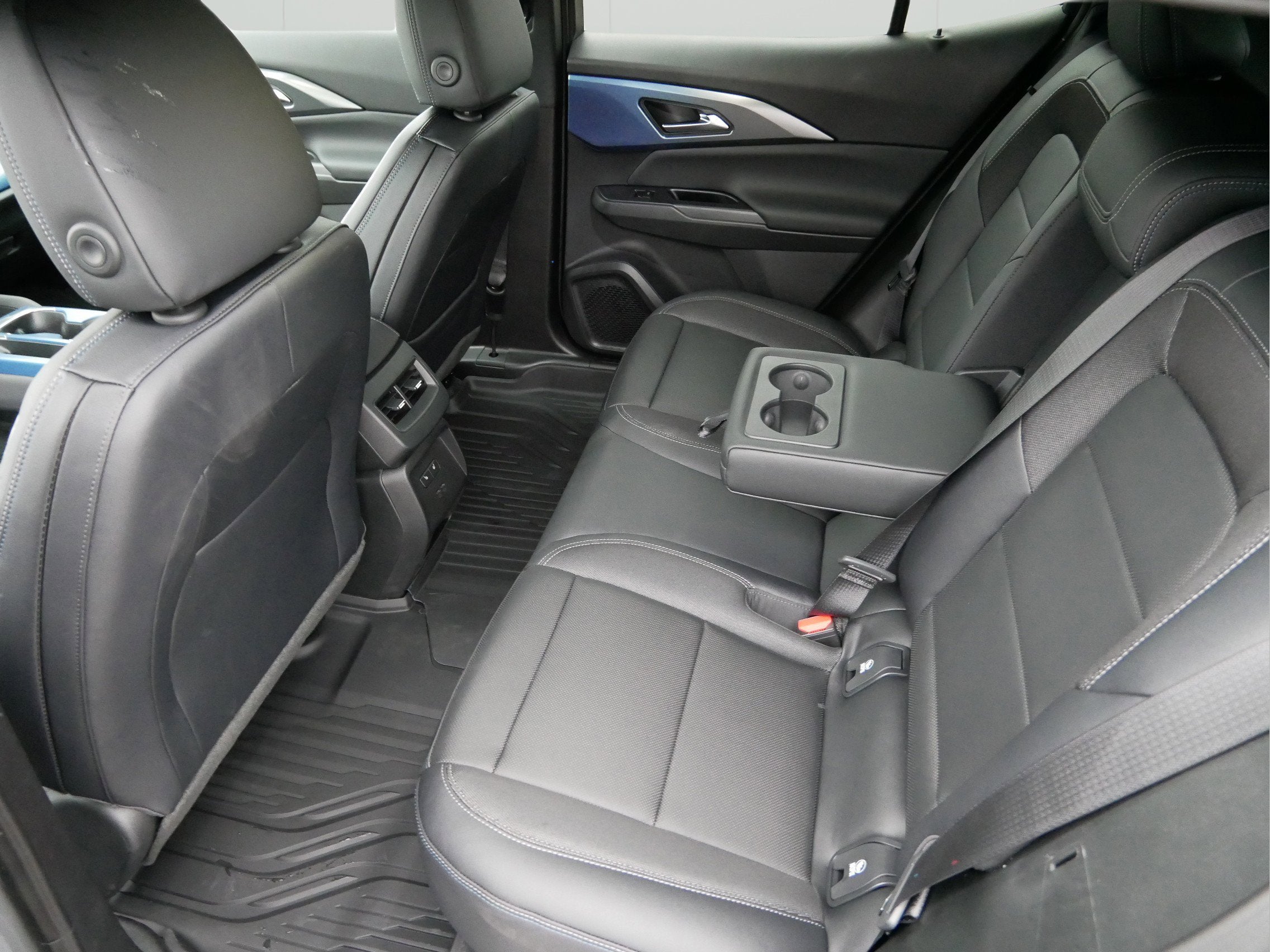 2026 Chevrolet Equinox EV 4dr LT2 w/PDE