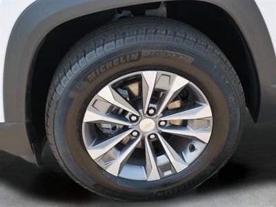 2026 Chevrolet Equinox Base