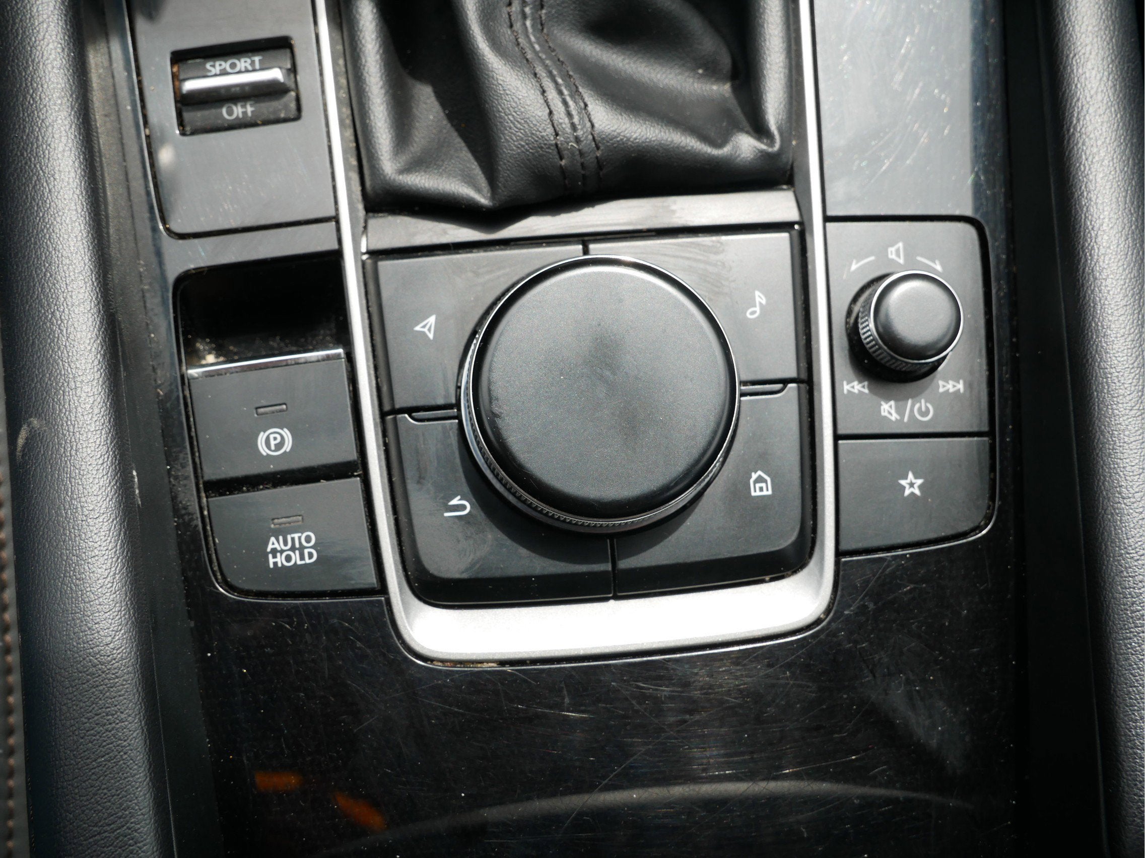 2024 Mazda Mazda3 Sedan 2.5 S Select Sport