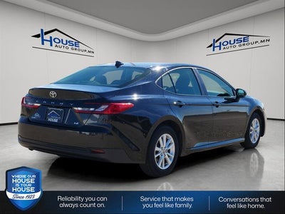 2025 Toyota Camry LE