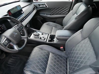 2023 Mitsubishi Outlander SEL Black Edition