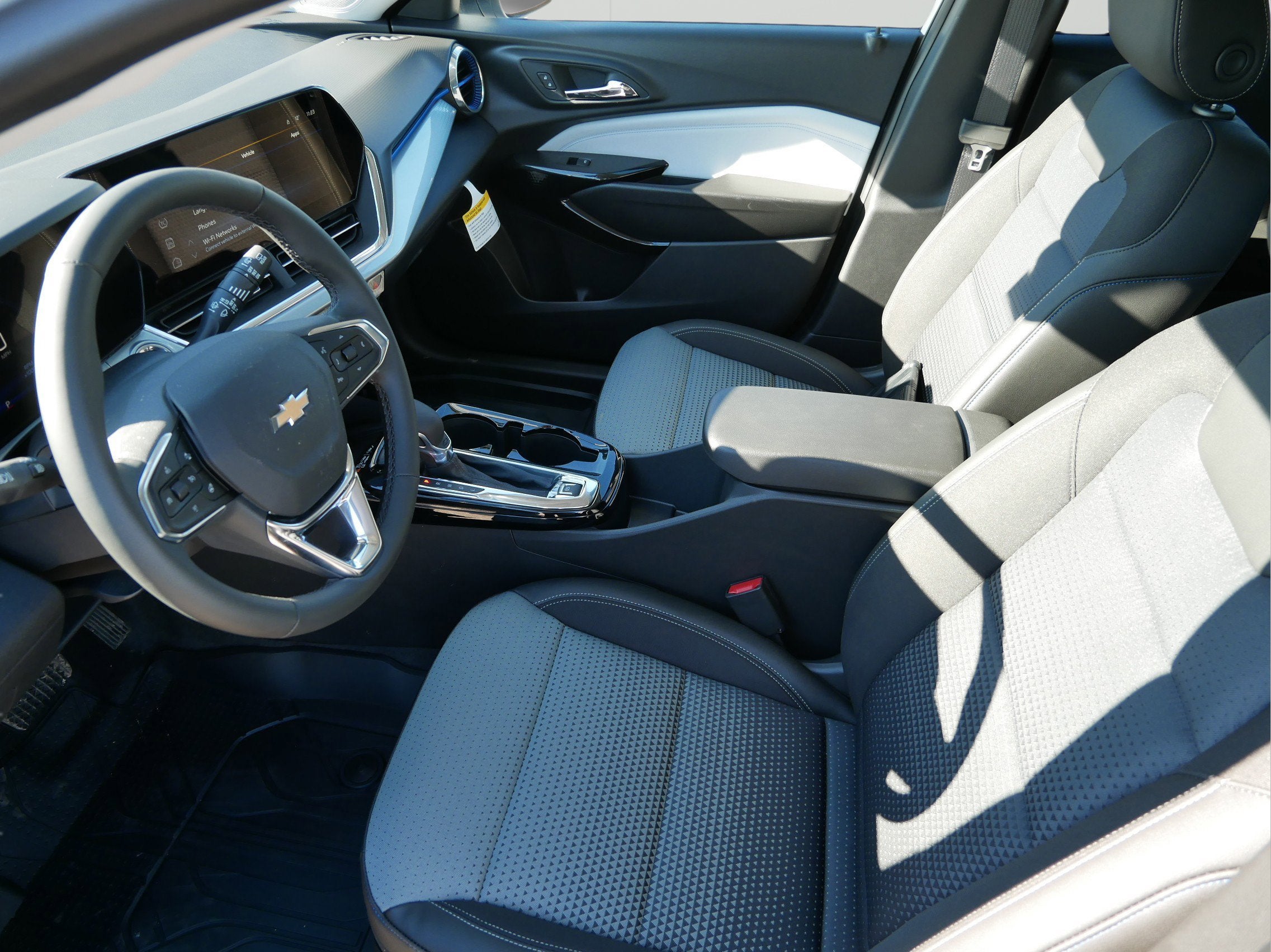 2026 Chevrolet Trax FWD 4dr LT