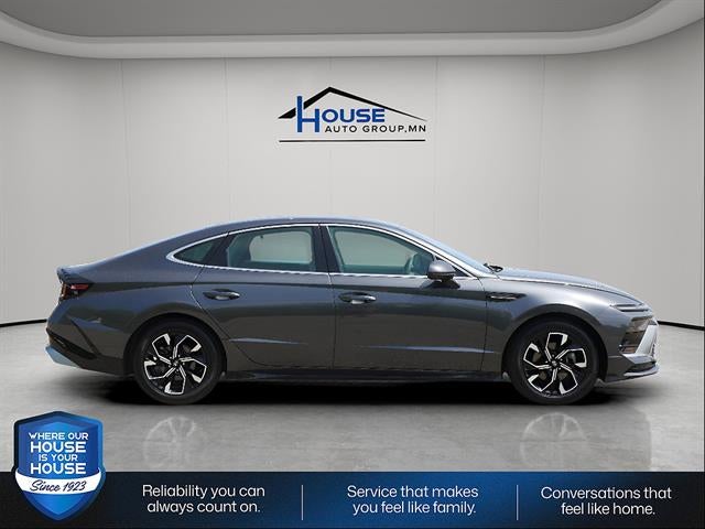 2024 Hyundai Sonata Base