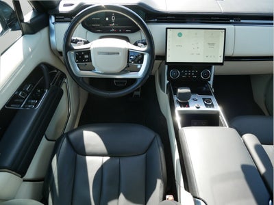 2023 Land Rover Range Rover SE