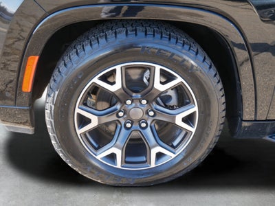 2024 Jeep Wagoneer L Series III