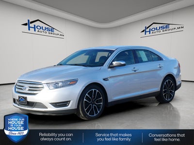 2018 Ford Taurus Limited