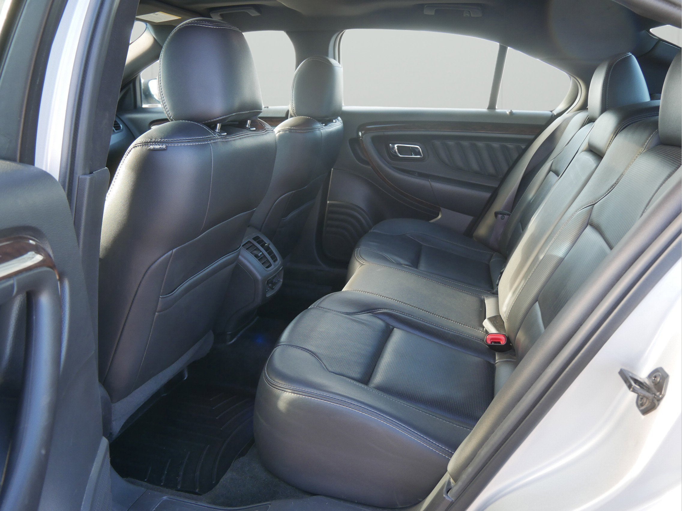 2018 Ford Taurus Limited