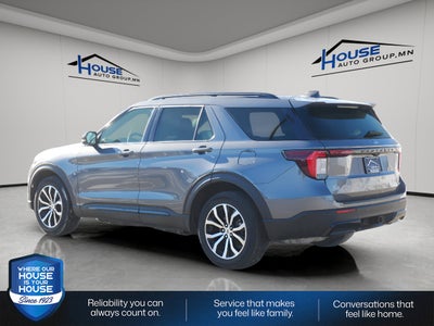 2025 Ford Explorer ST-Line