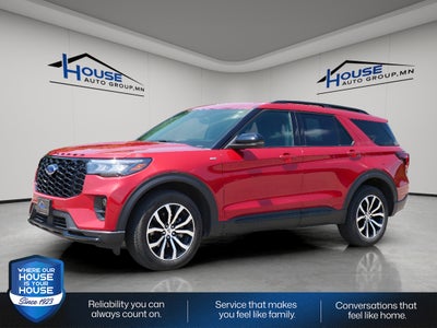 2025 Ford Explorer ST-Line