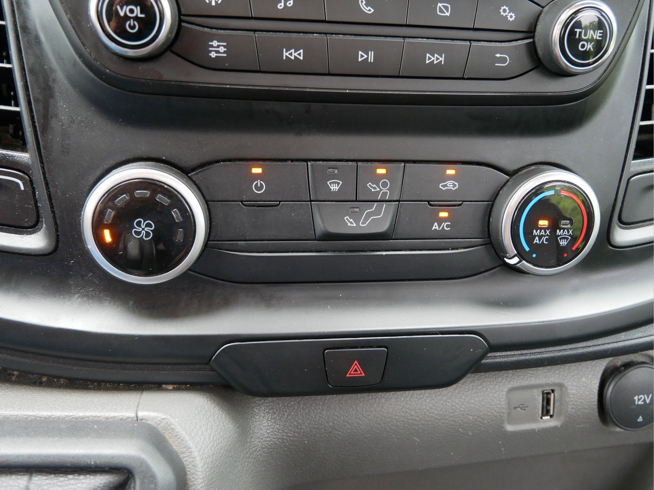 2024 Ford Transit Cargo Van Base