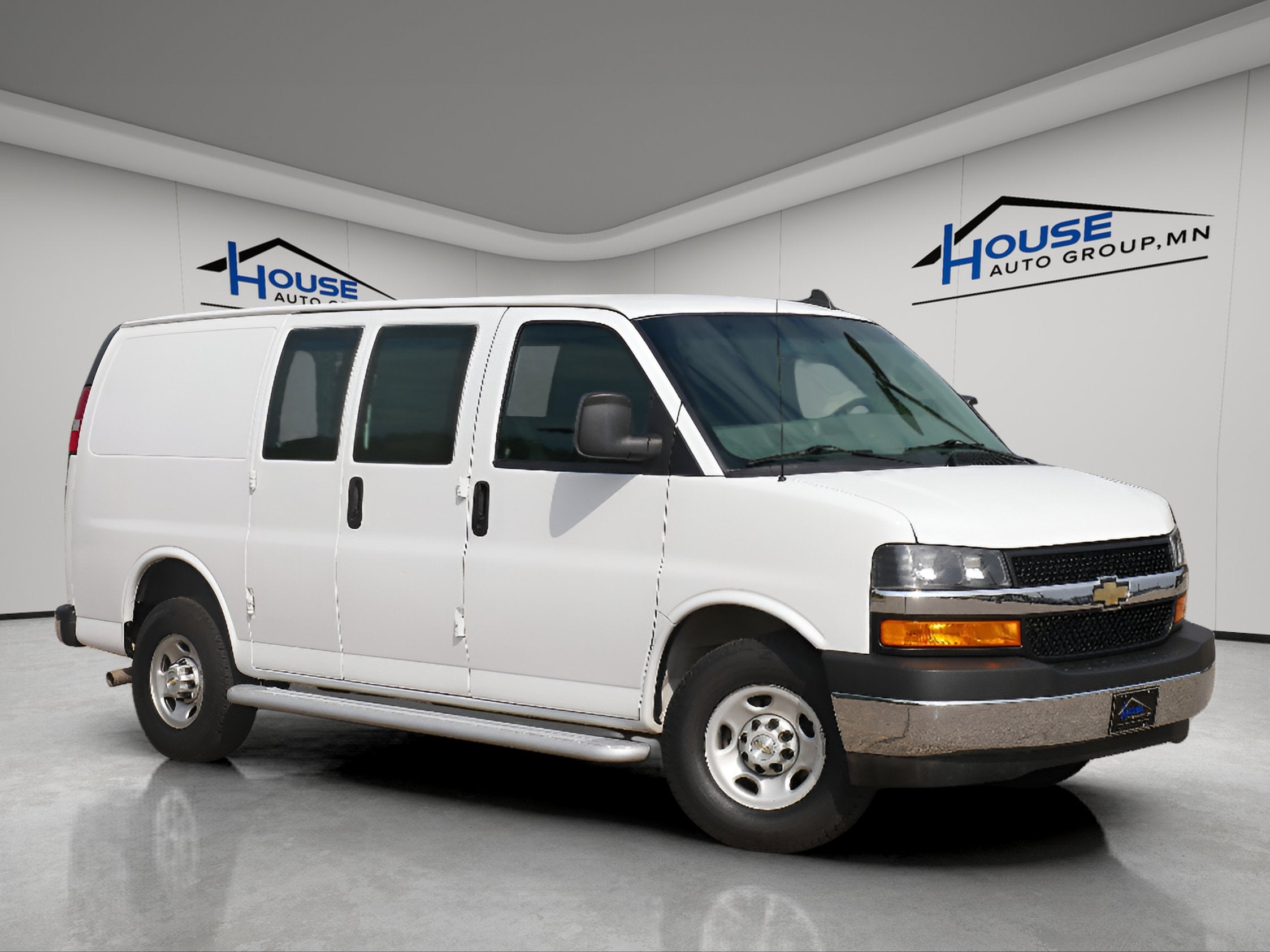 2023 Chevrolet Express Cargo Van Work Van