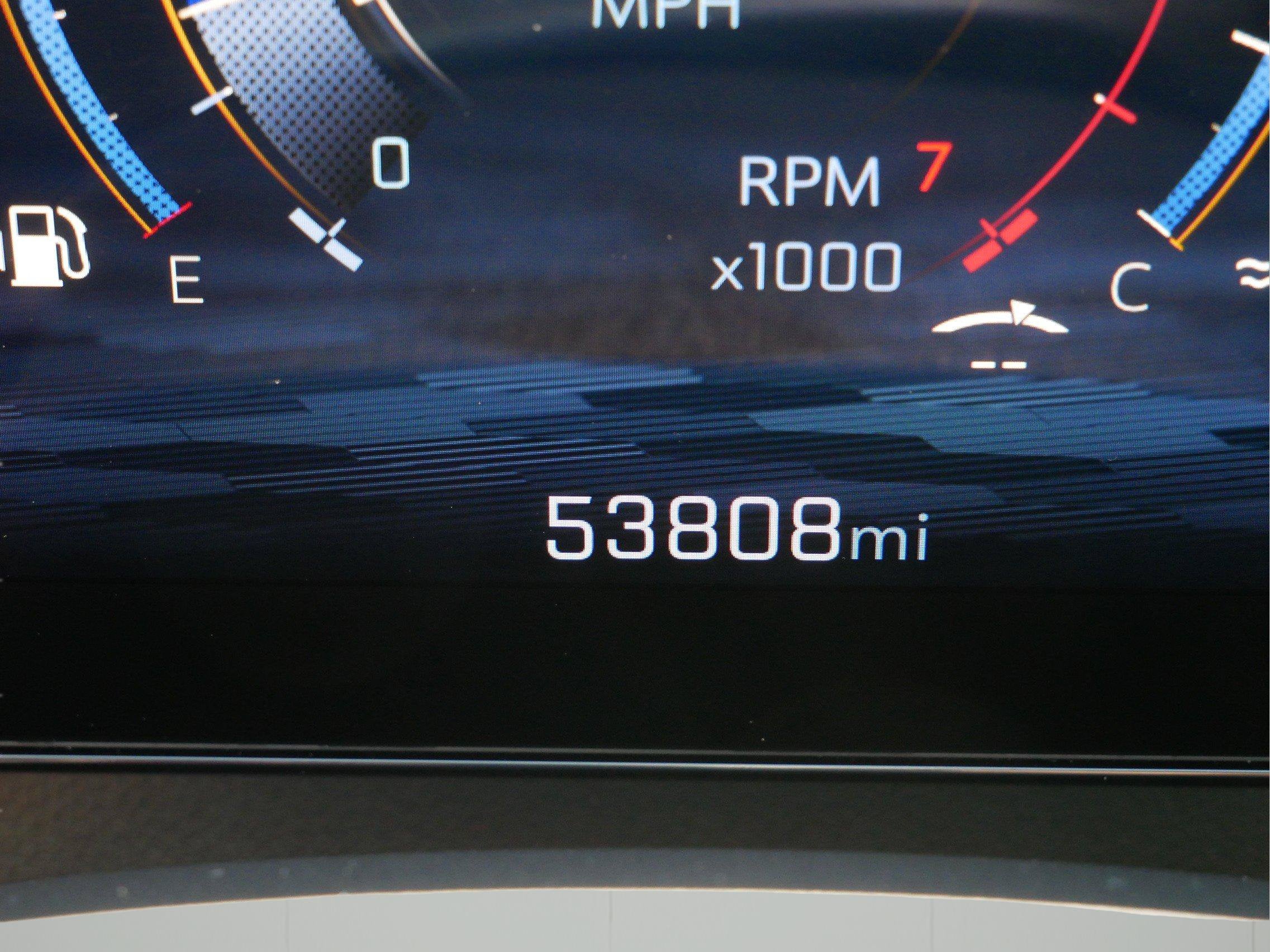 2025 Chevrolet Traverse AWD LT