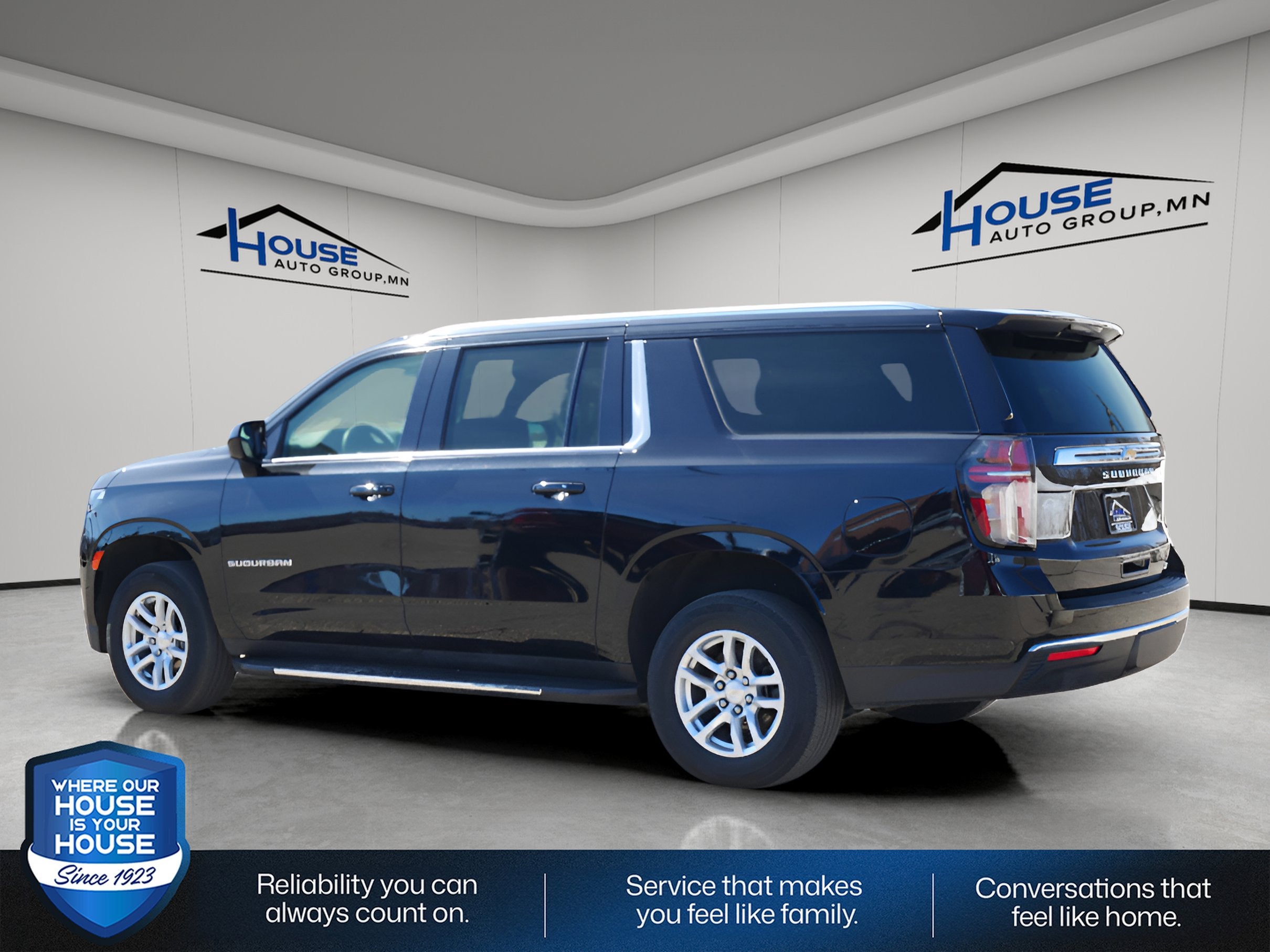 2024 Chevrolet Suburban LT