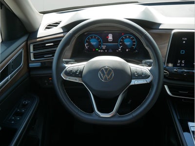 2025 Volkswagen Atlas 2.0T SE w/Technology