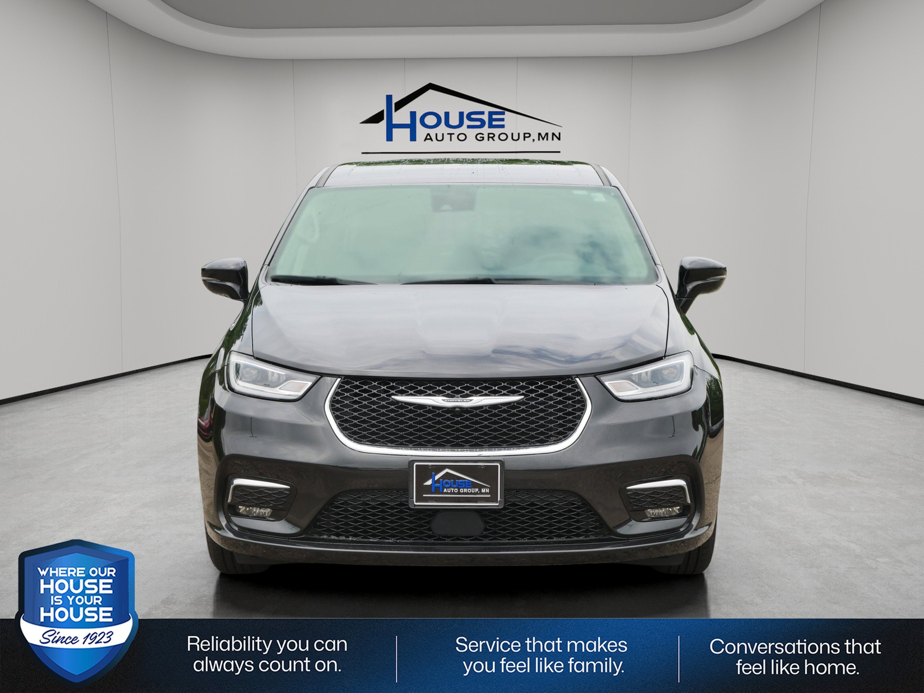 2024 Chrysler Pacifica Hybrid Select