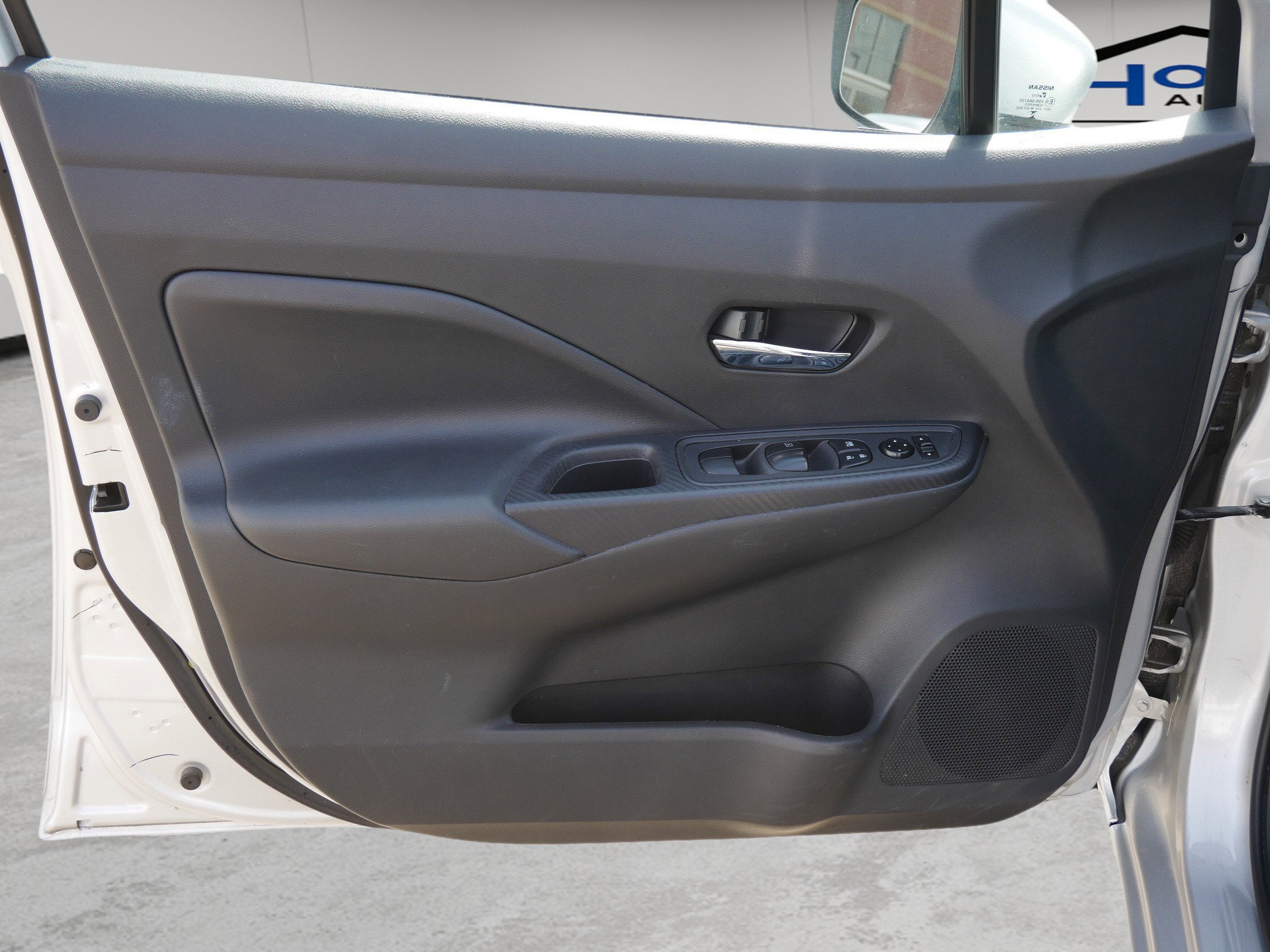 2023 Nissan Versa SV