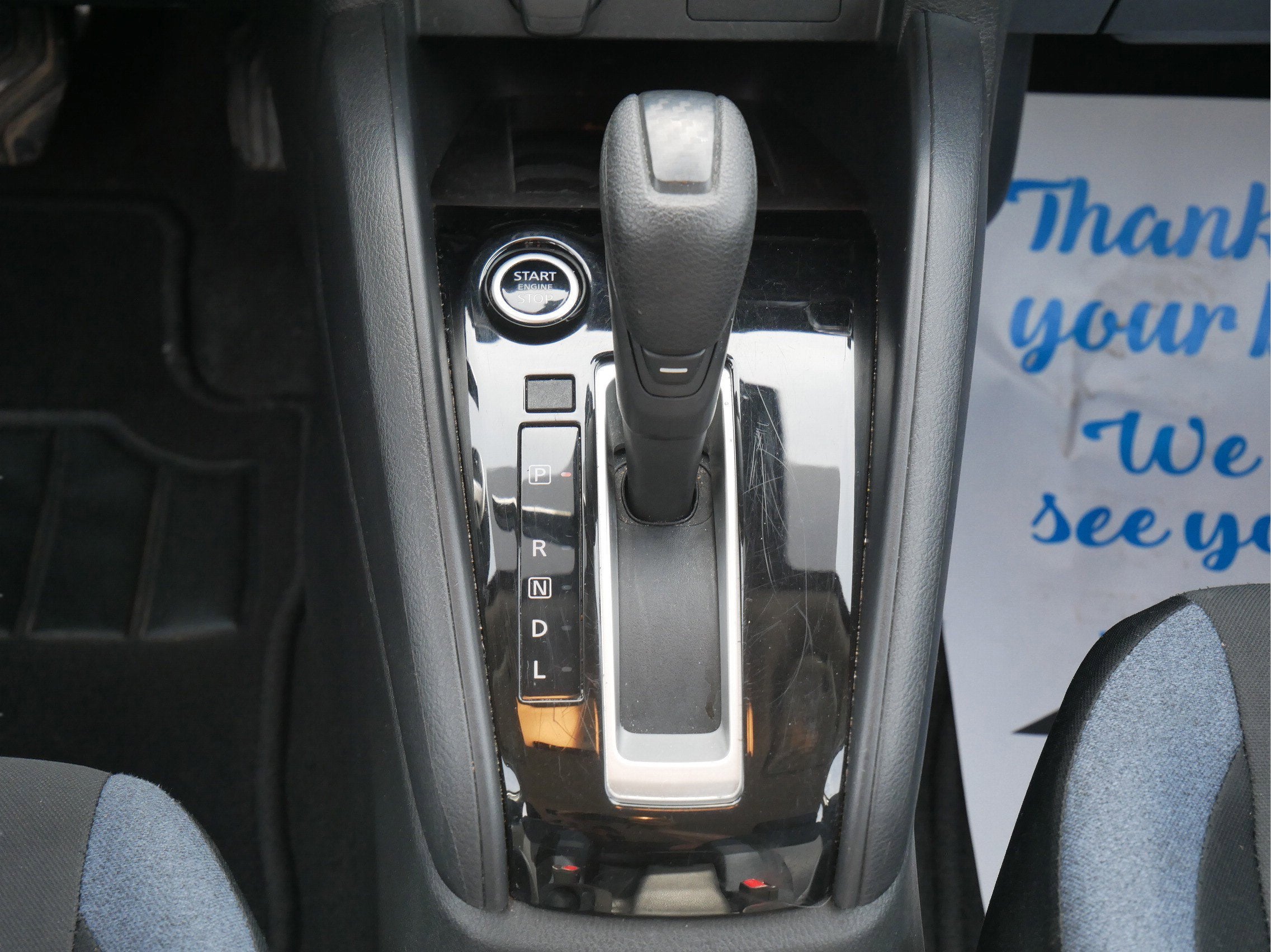 2023 Nissan Versa SV